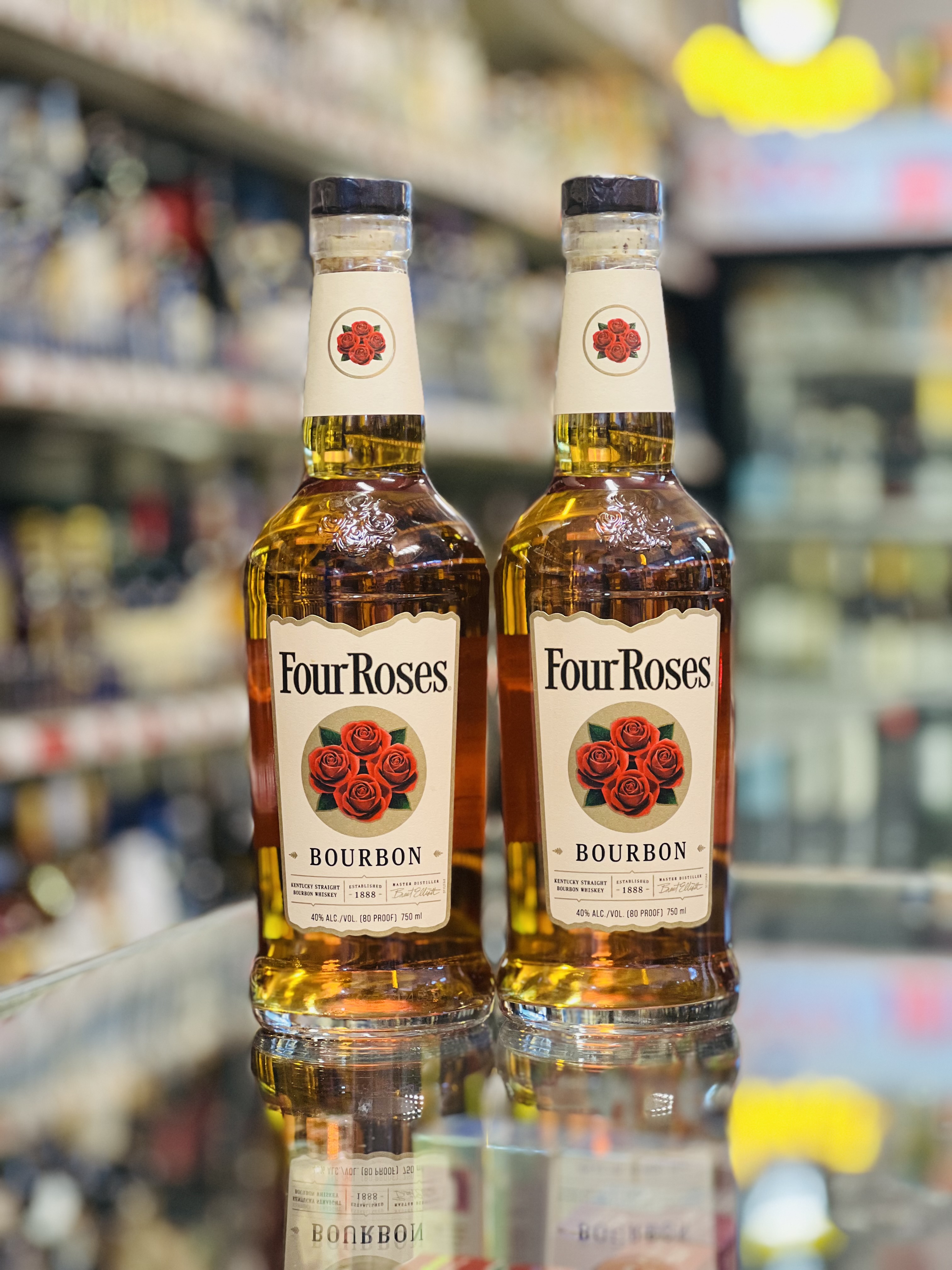 Four Roses Kentucky Straight Bourbon Whiskey (80Proof)